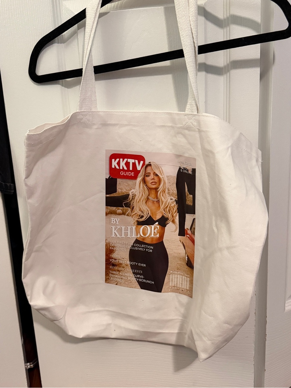 Khloé Kardashian tote bag